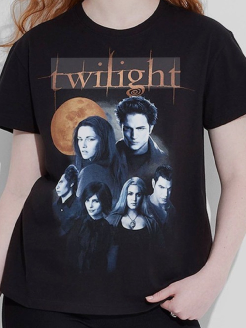 Twilight Full Moon Cullen Family Graphic T-Shirt